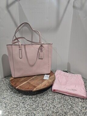 Kate Spade New YorkSchuyler Medium Tote